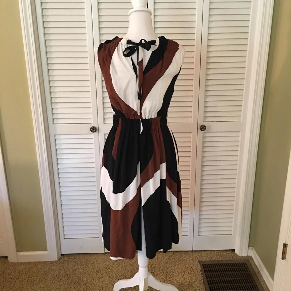 Kate Spade New York Elegant Rio Black, White, and Brown Women's Crepe Dress